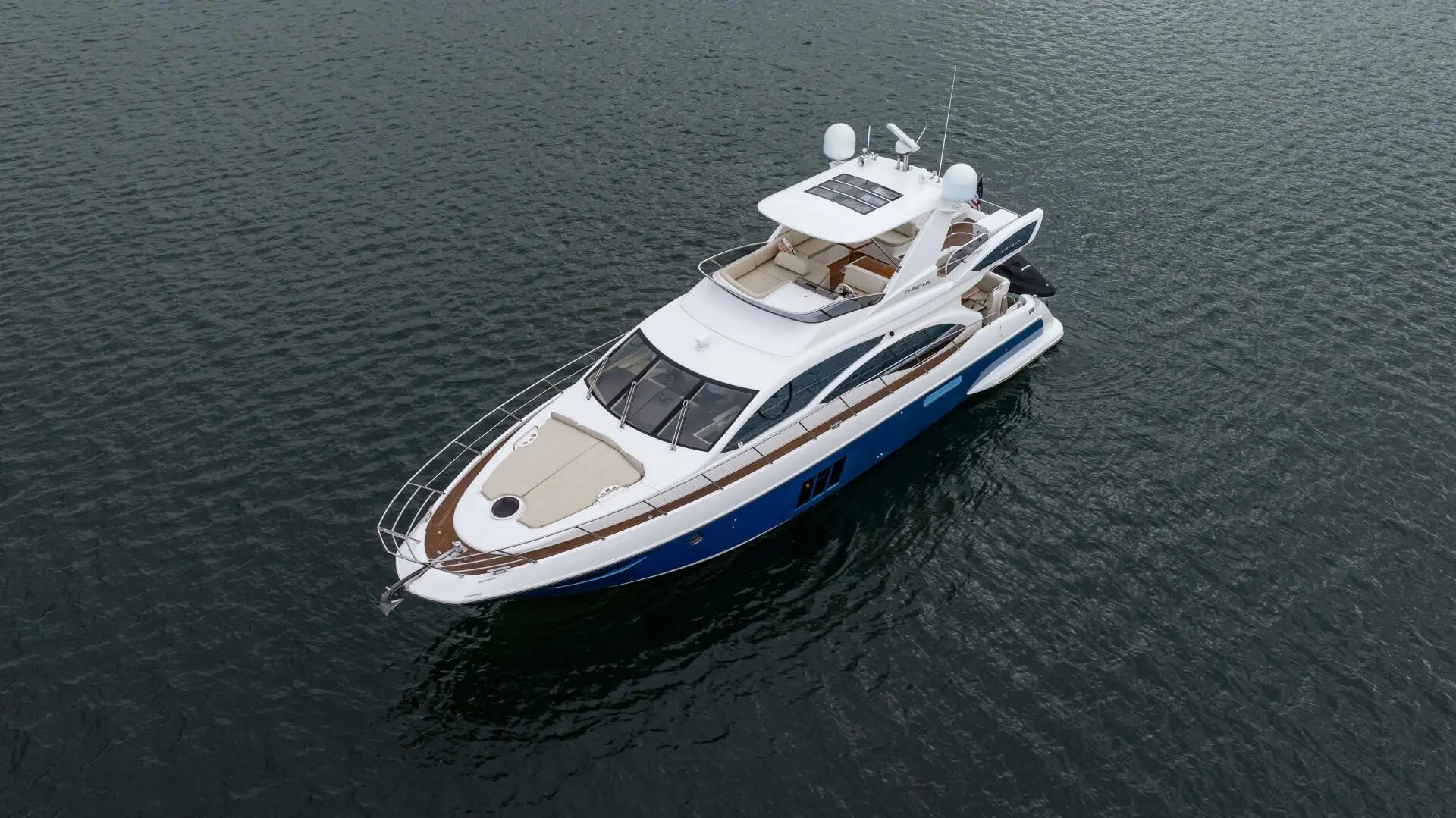 2011 Azimut 58 flybridge