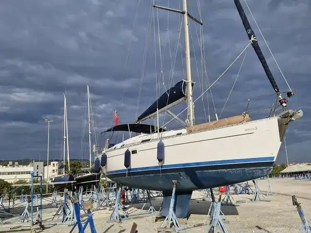 Beneteau Oceanis 381