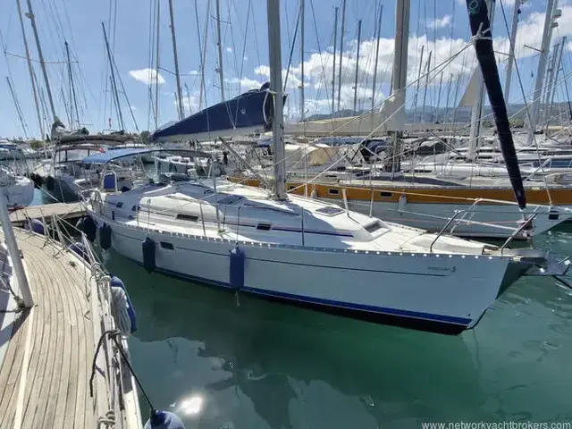 Beneteau Oceanis 381