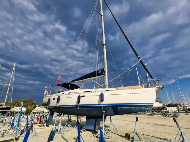 Beneteau Oceanis 381