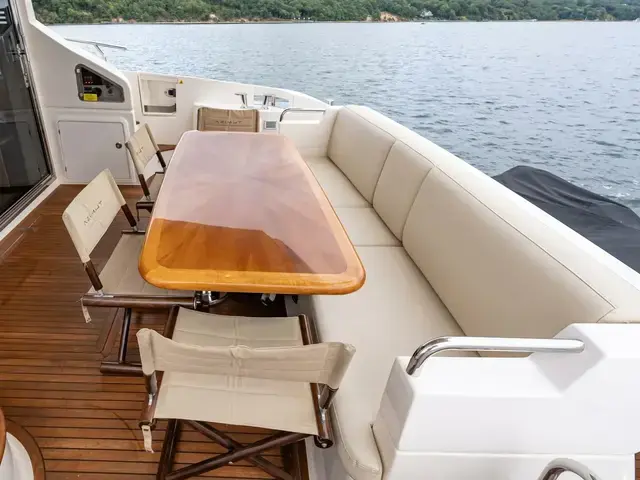 Azimut 58 Flybridge