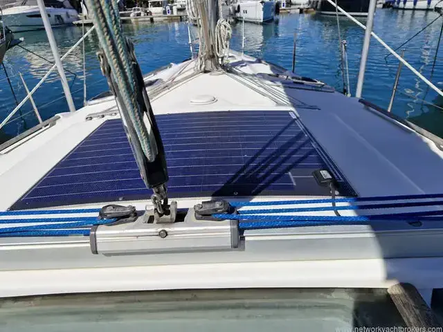 Beneteau Oceanis 381