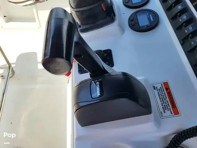 Sea Hunt Boats Ultra 211