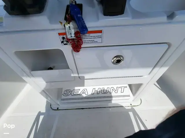 Sea Hunt Boats Ultra 211