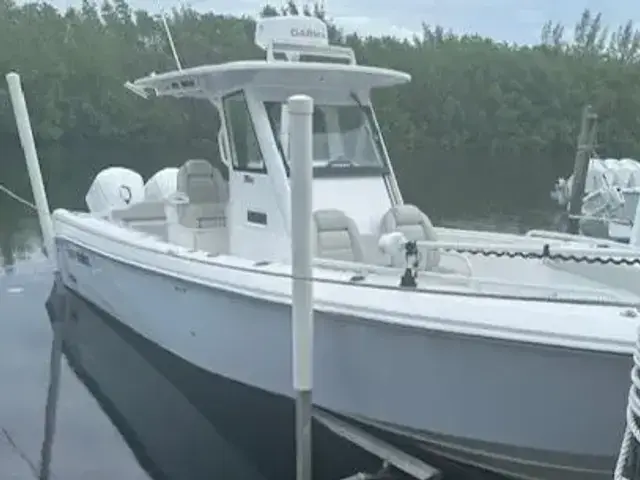 Everglades Boats 295 CC