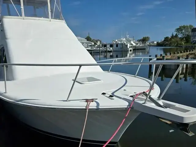 Luhrs 34 Convertible