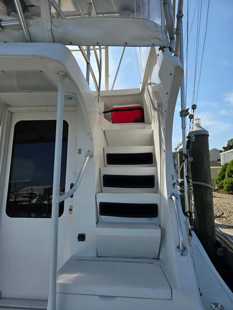 2002 Luhrs 34 convertible