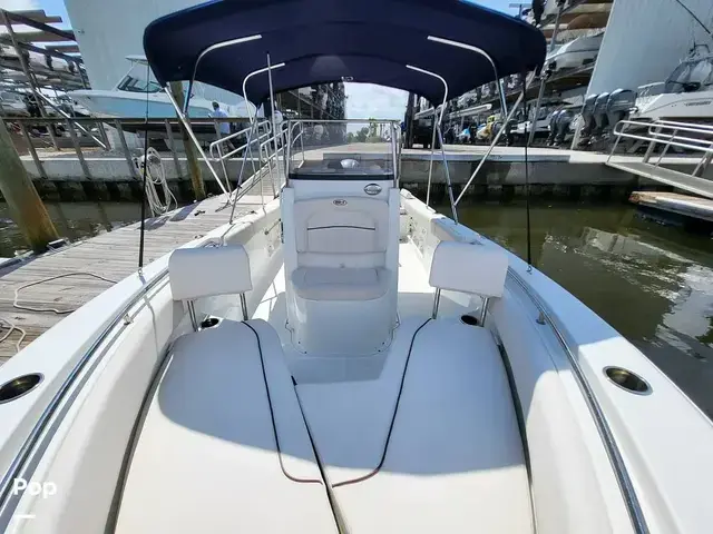 Sea Hunt Boats Ultra 211