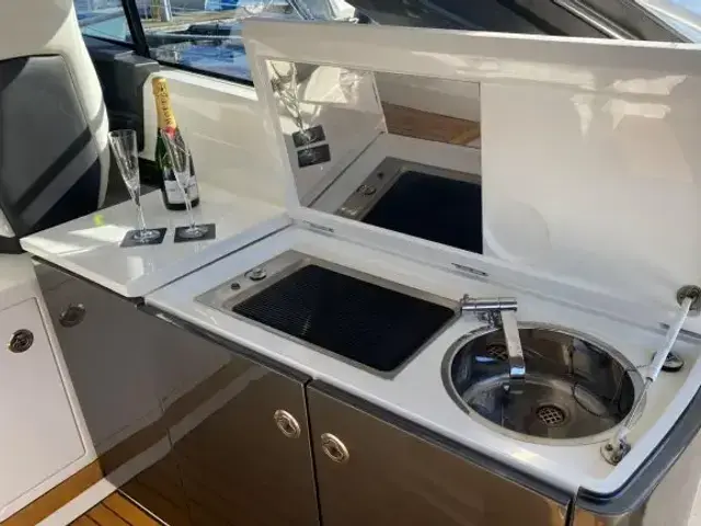 Princess Yachts Limited V39