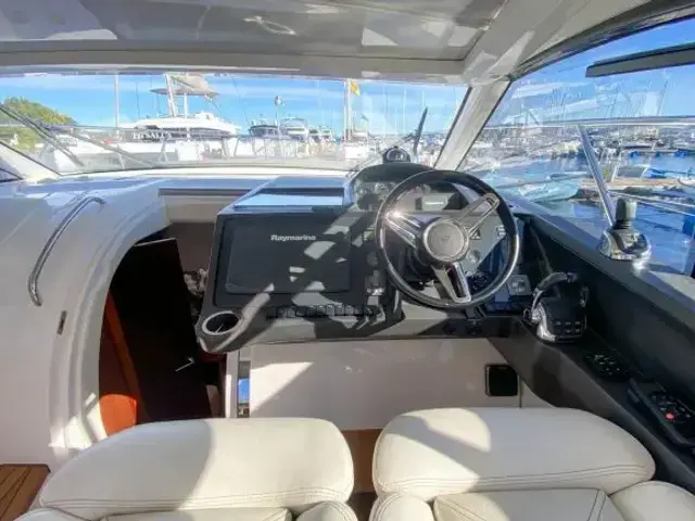 Princess Yachts Limited V39