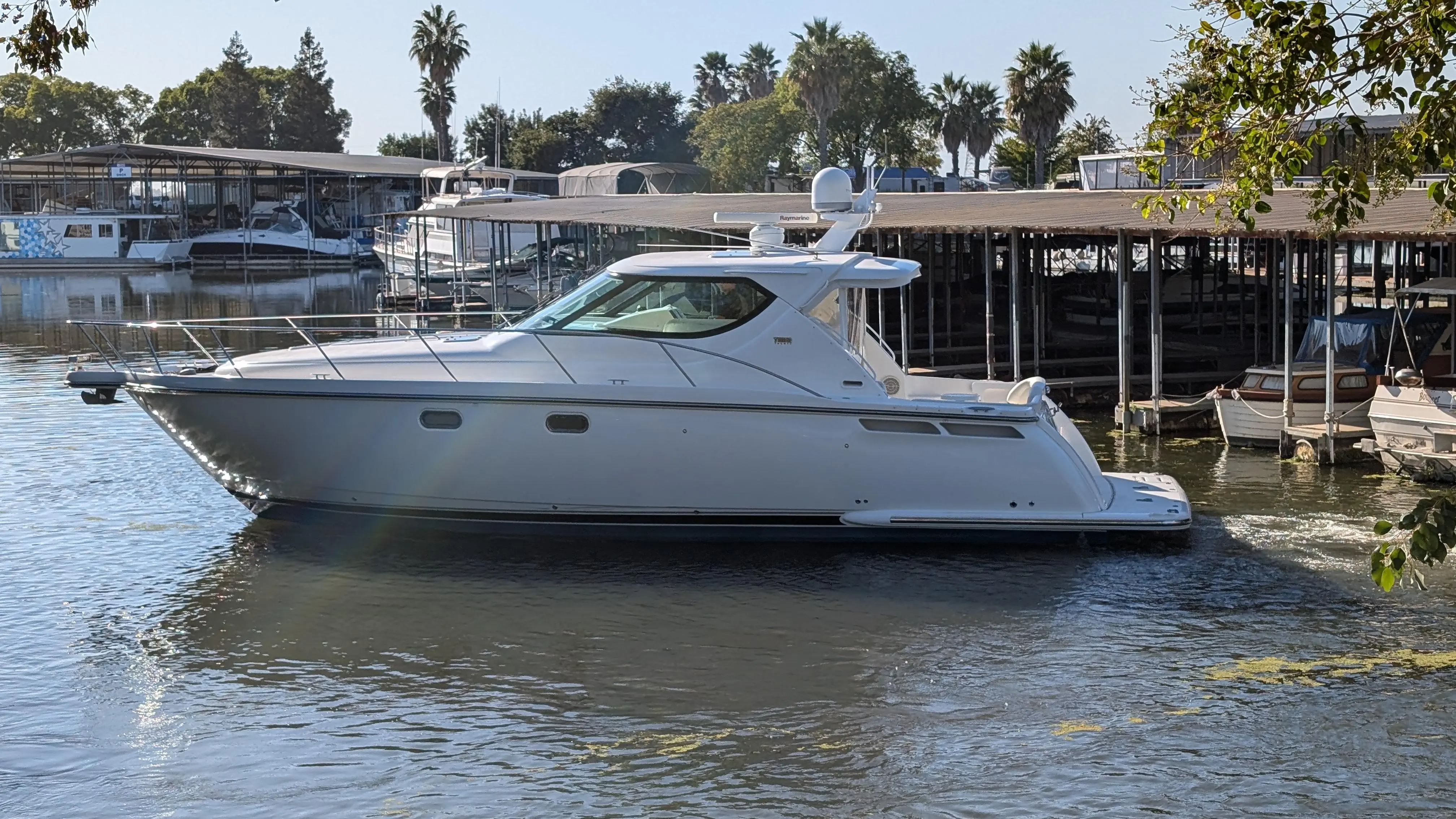 2007 Tiara 4300 sovran