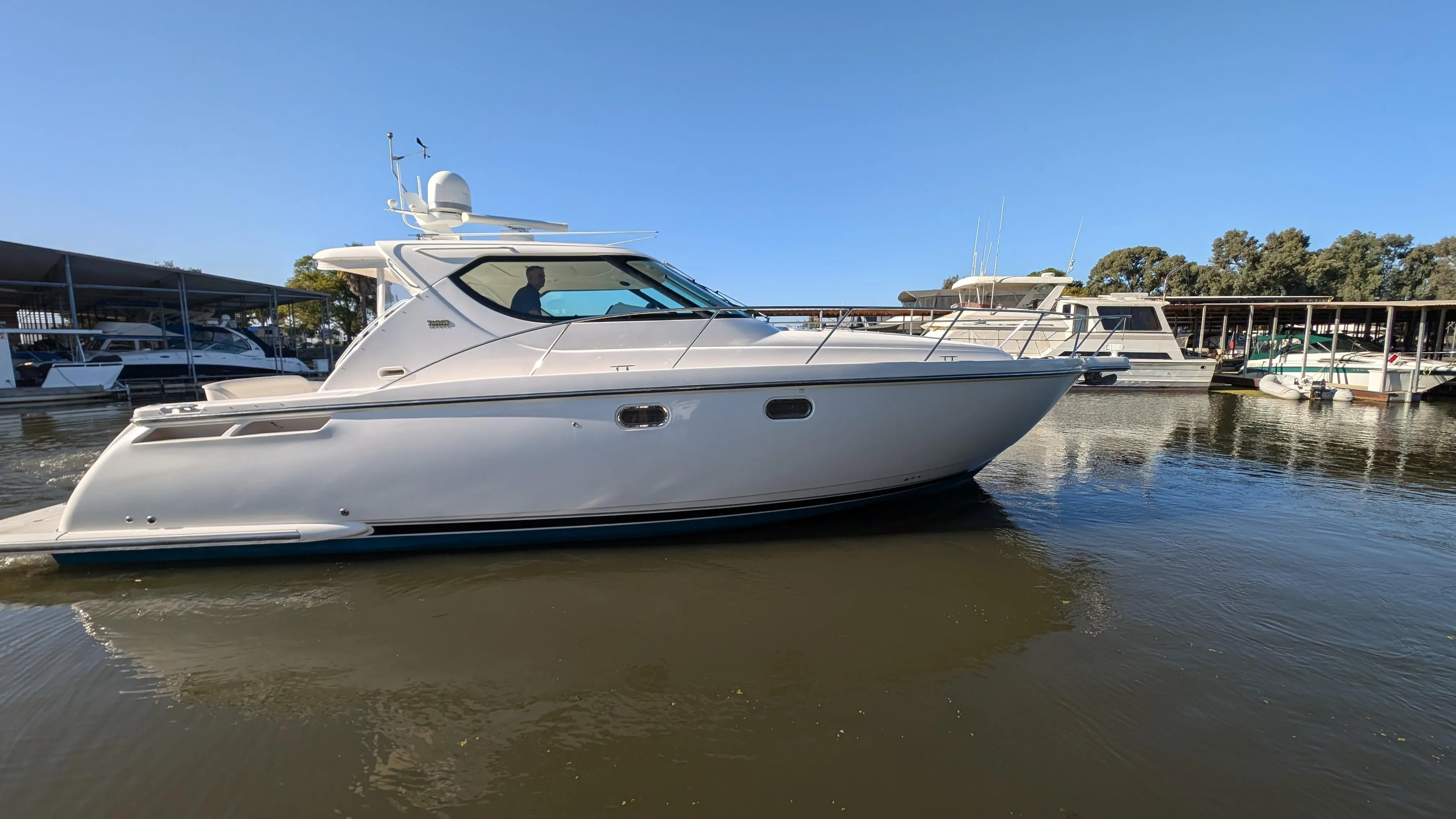 2007 Tiara 4300 sovran