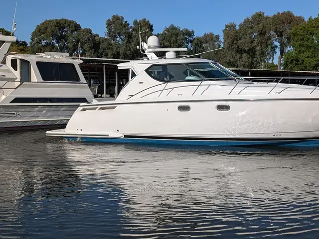 Tiara Yachts 4300 Sovran