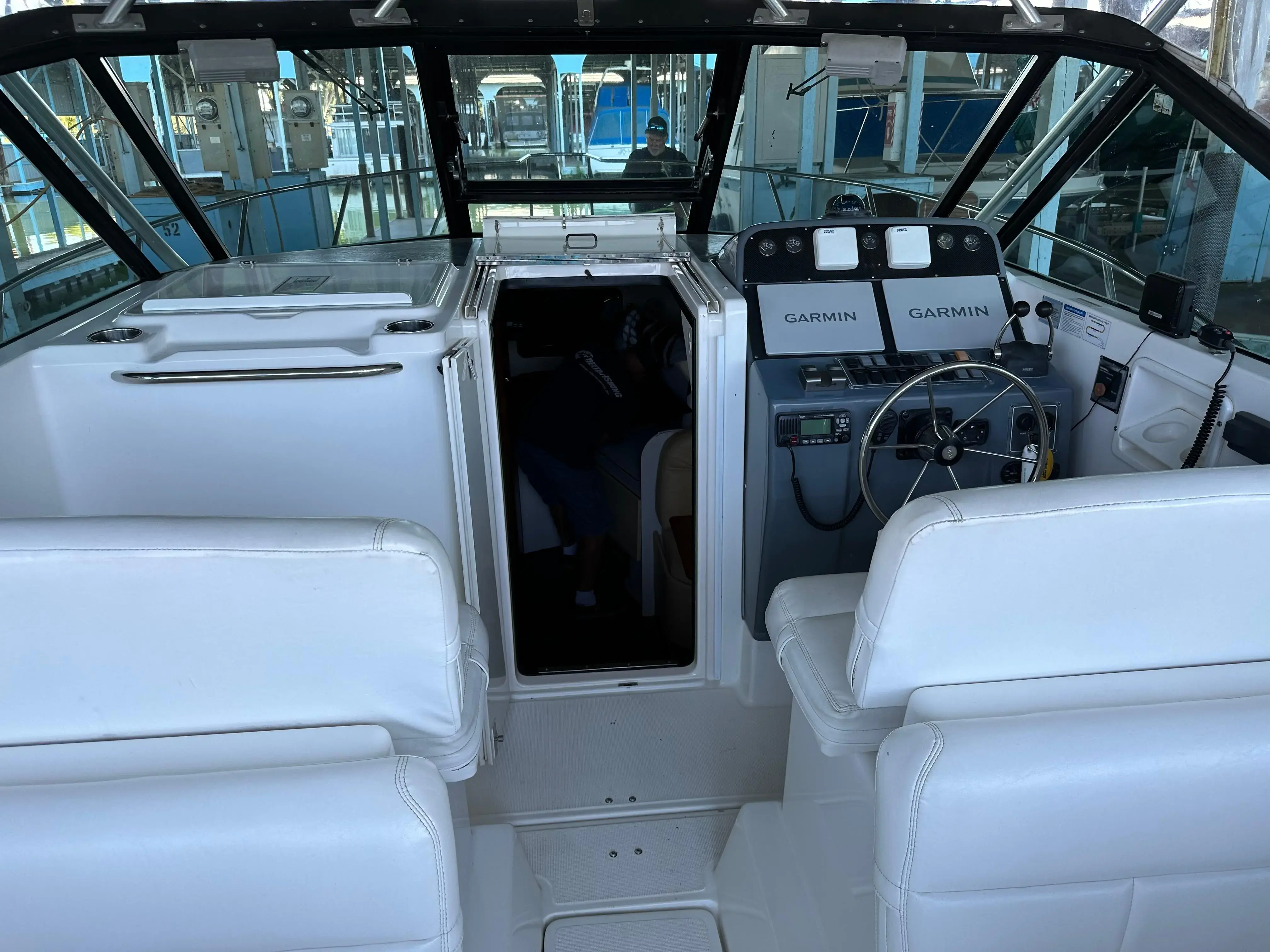 2005 Tiara 2900 open diesel