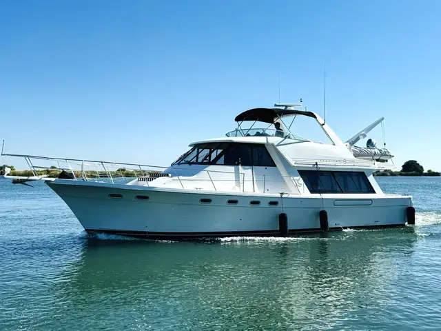 Bayliner 4788 Pilothouse