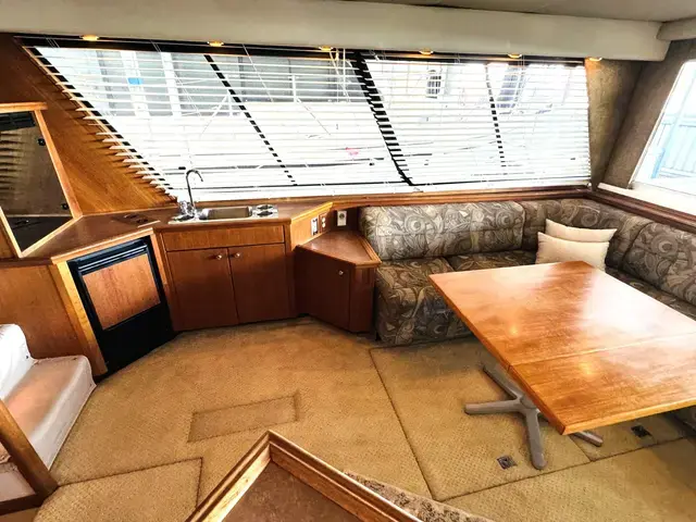 Bayliner 4788 Pilothouse