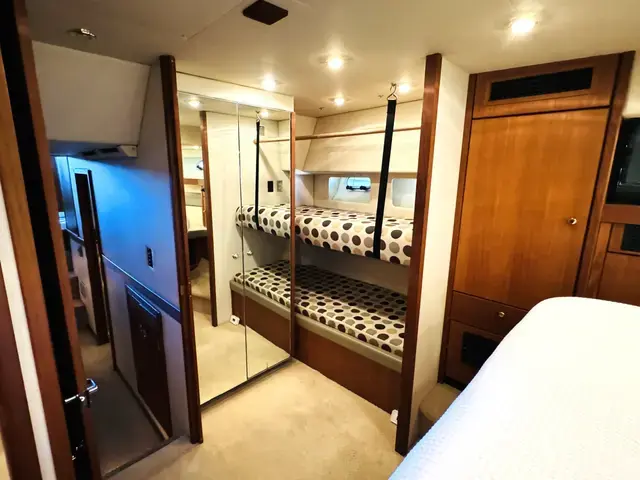 Bayliner 4788 Pilothouse