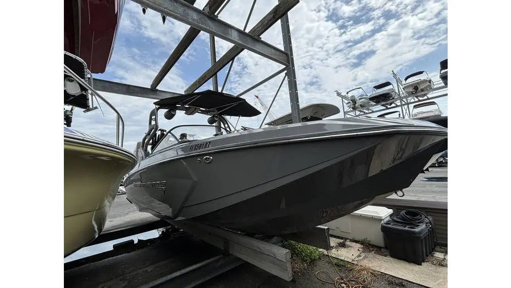 Nautique G25 Coastal