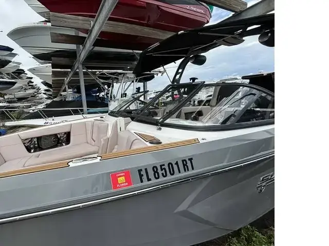 Nautique G25 Coastal