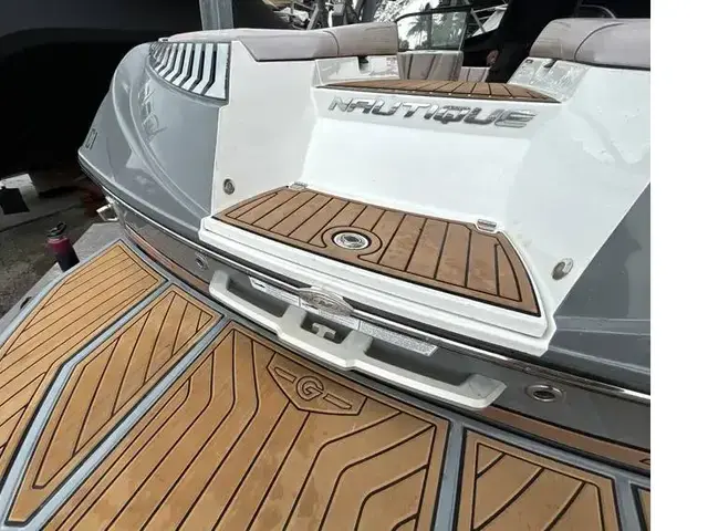 Nautique G25 Coastal