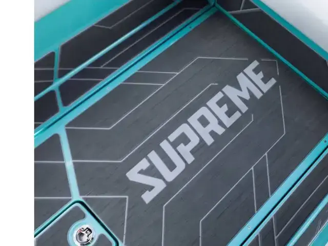 Supreme S240 (Coastal Edition)