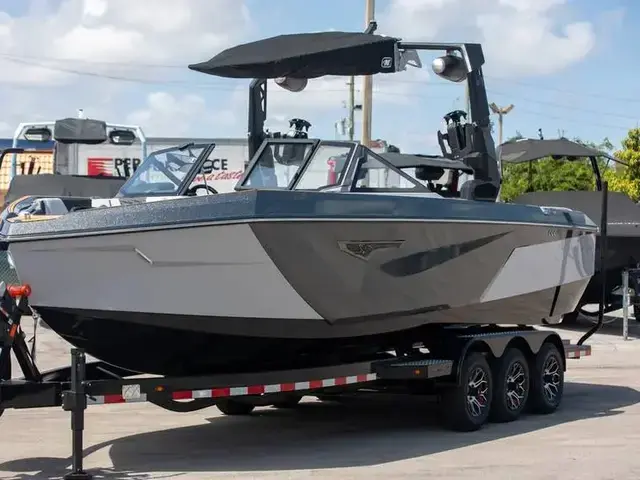 Nautique S25