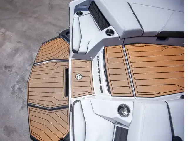 Nautique S25