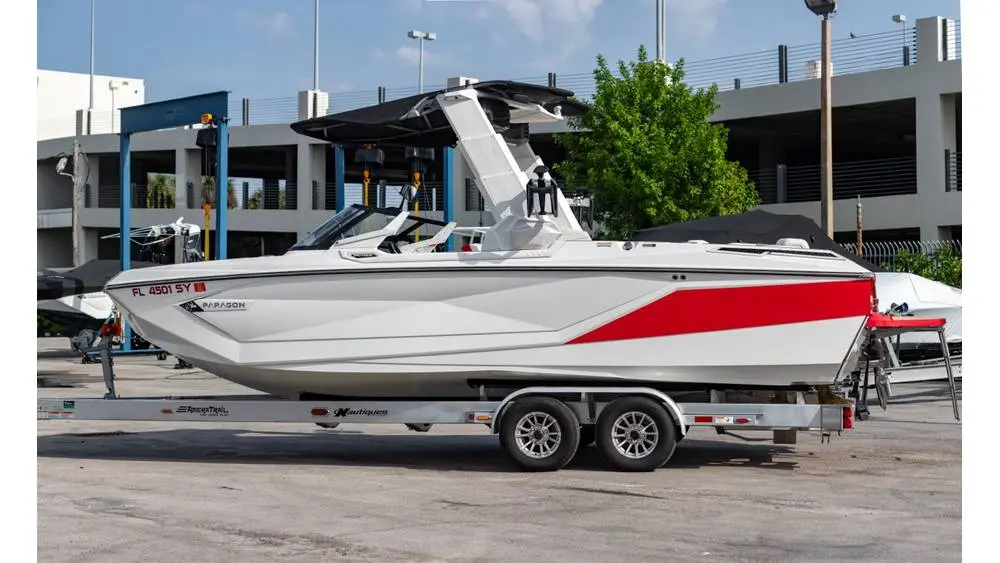 2021 Nautique g25 paragon