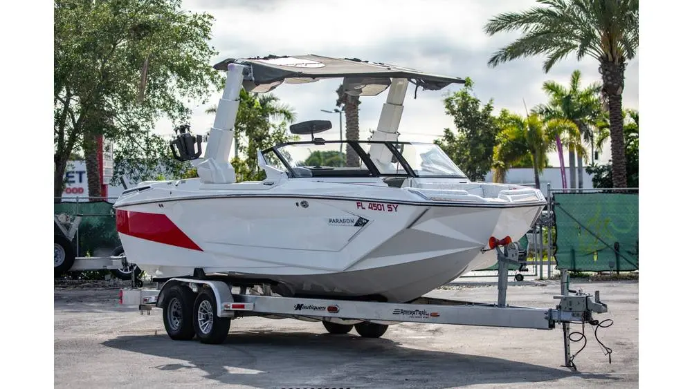 2021 Nautique g25 paragon