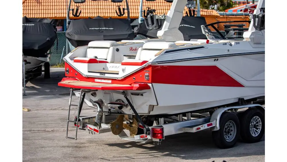 2021 Nautique g25 paragon