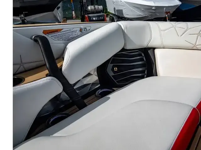 Nautique G25 Paragon