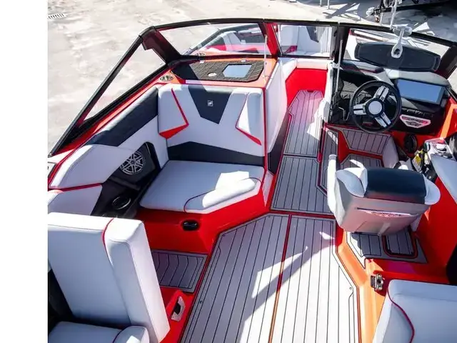 Nautique S23