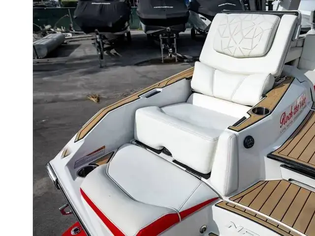 Nautique G25 Paragon