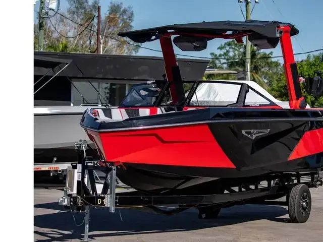 Nautique S23