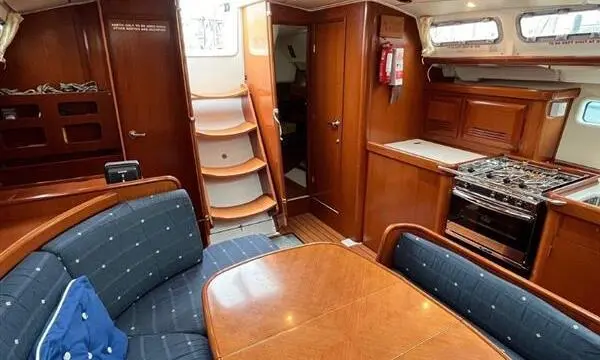 2007 Beneteau oceanis 423