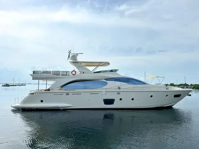 Azimut 85 Fly