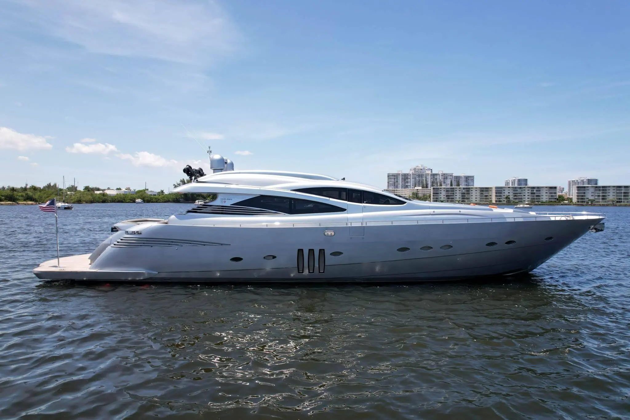 2007 Pershing 90