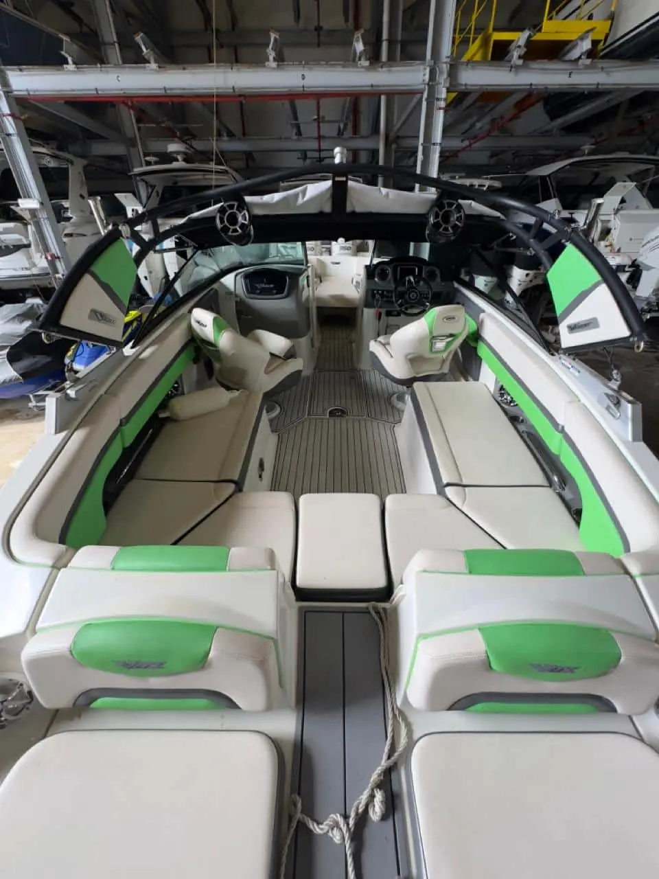 2018 Chaparral 2430 vortex vrx