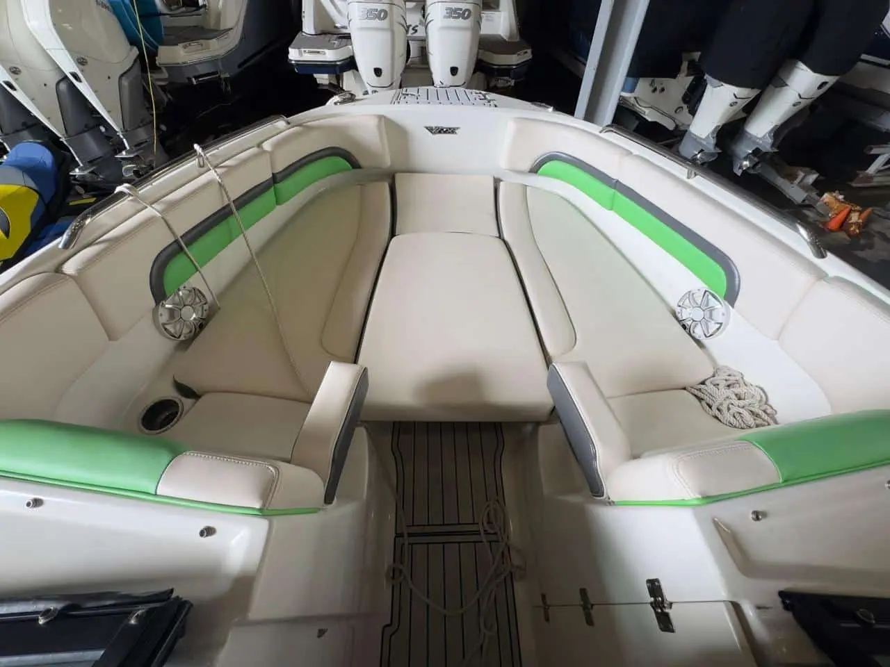 2018 Chaparral 2430 vortex vrx