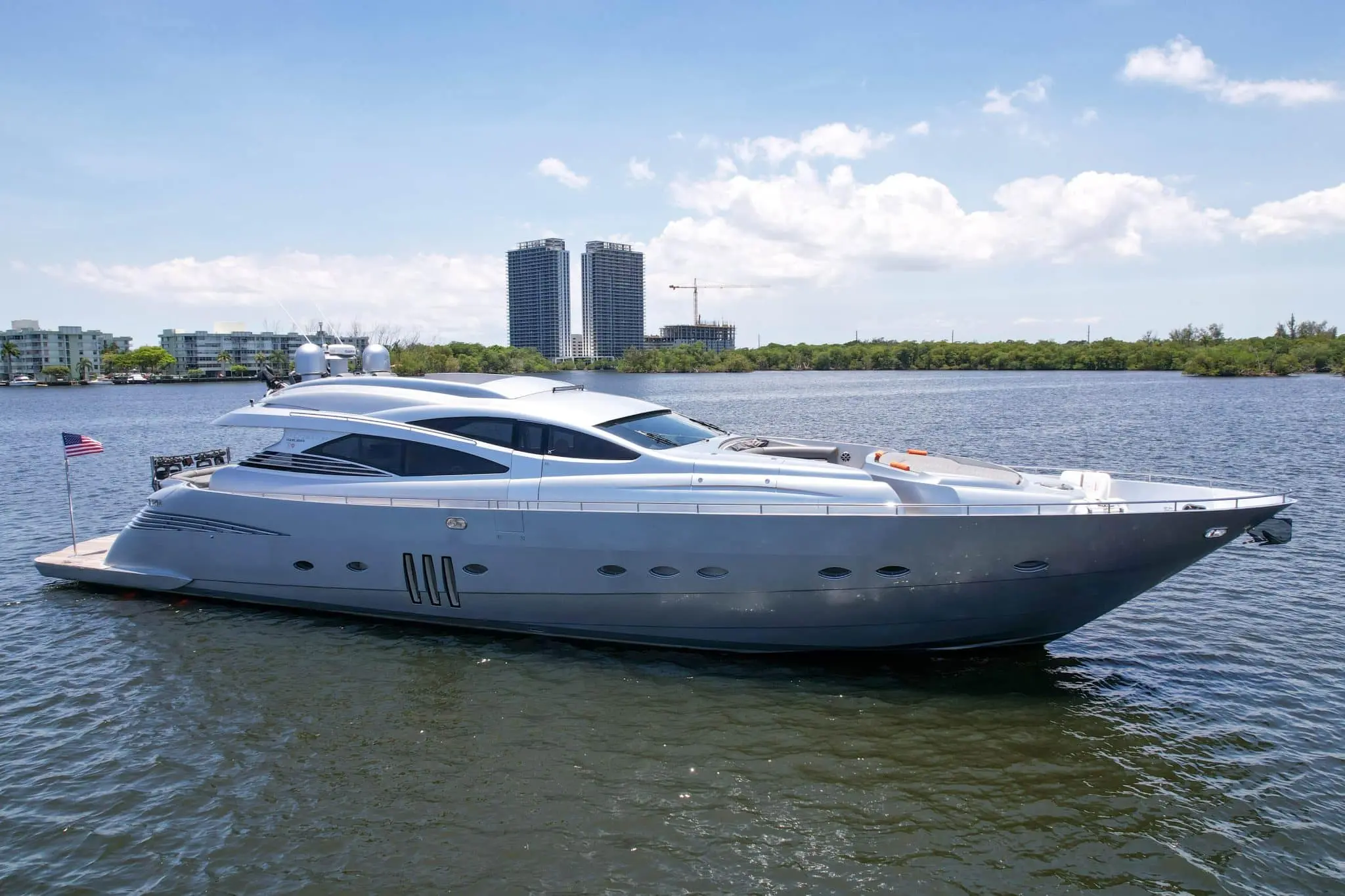 2007 Pershing 90