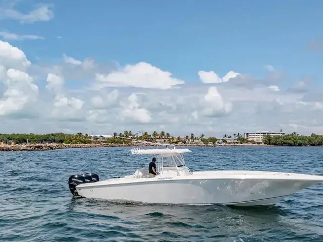 Fountain Powerboats 38 Center Console