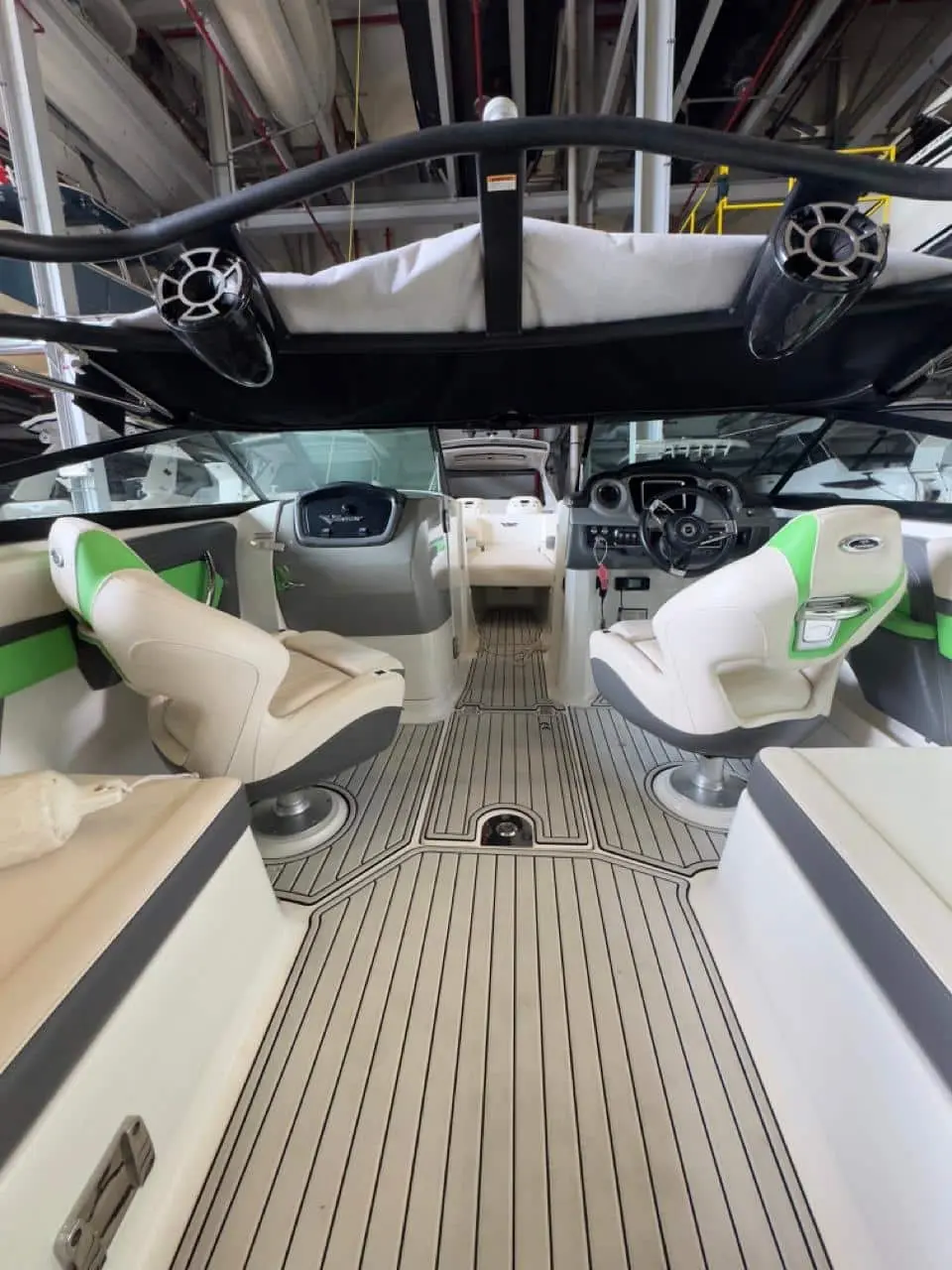 2018 Chaparral 2430 vortex vrx