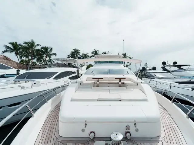 Azimut 85 Fly