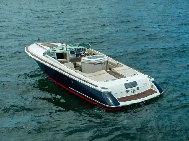 Chris-Craft Corsair 28