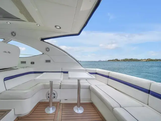 Sea Ray 47