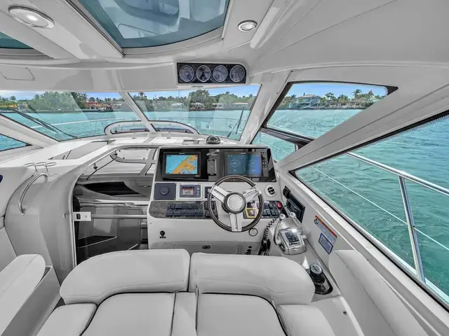 Sea Ray 47