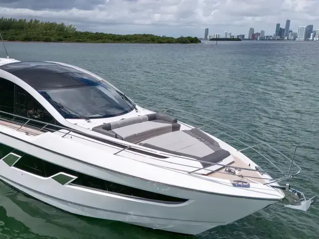 Sunseeker Predator 65