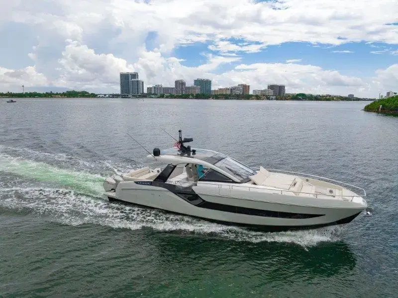 2023 Azimut verve 47