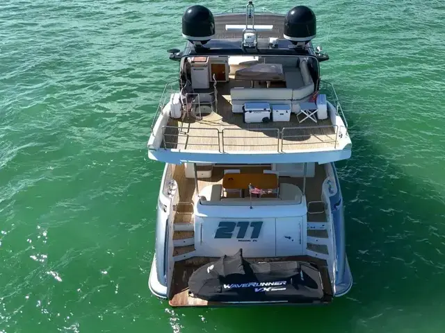 Azimut Flybridge