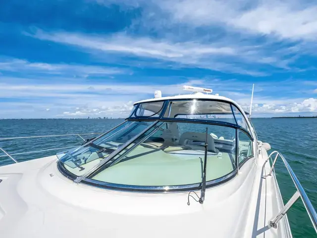 Sea Ray Sundancer 420